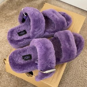 UGG fur slides